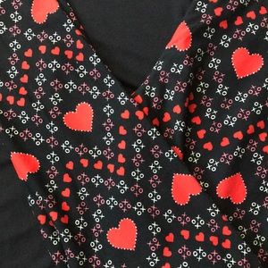 NOIR Small Classic T. OS Valentines Leggings.